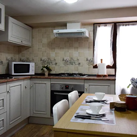 Apartment El Sobraillo *